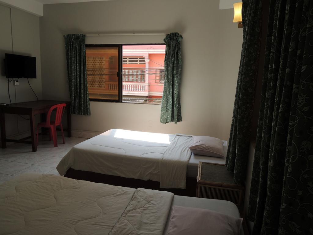 The Grey Guesthouse Phnom Penh Exterior foto